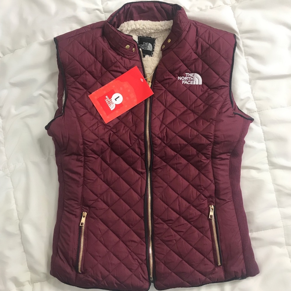 THE NORTH FACE SHERPA LINED VEST